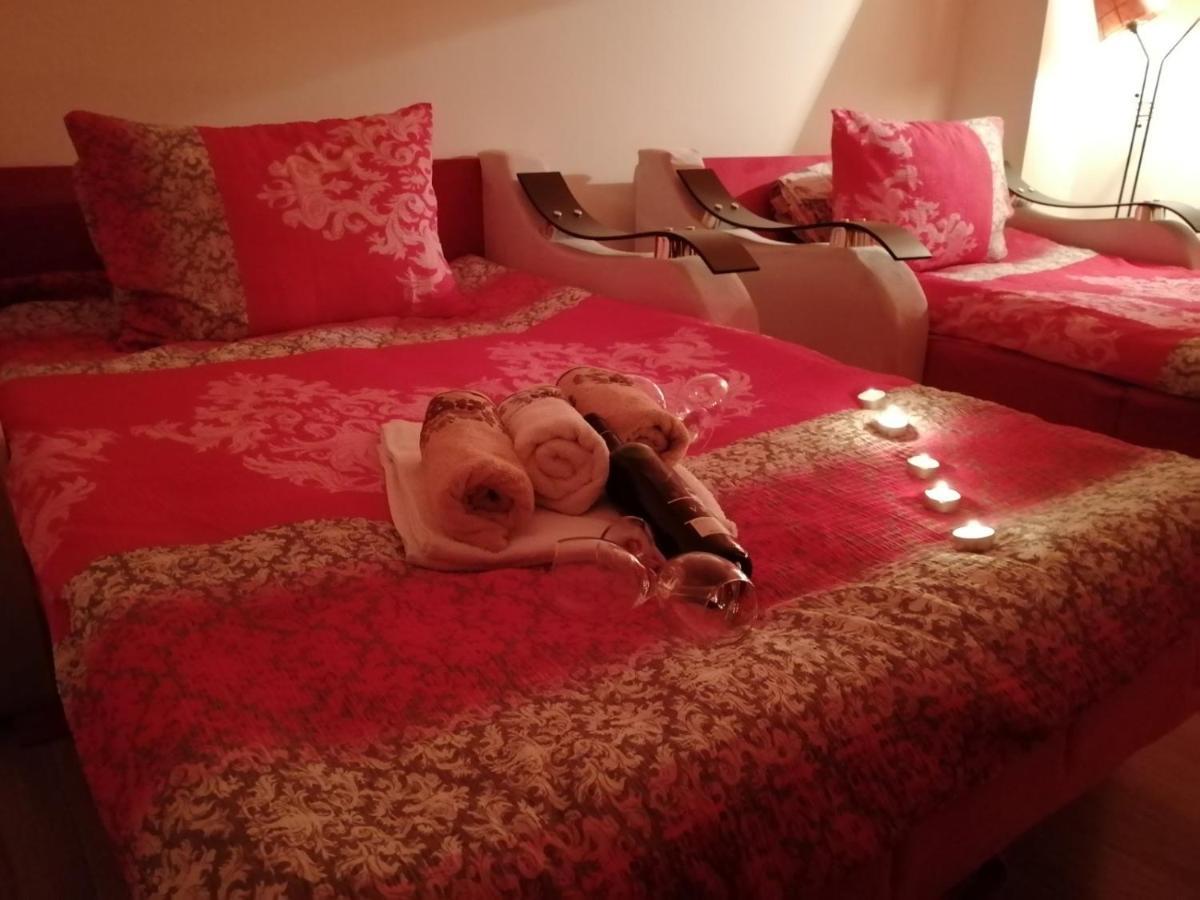 Uzicki-Konaci Appartement Užice Buitenkant foto