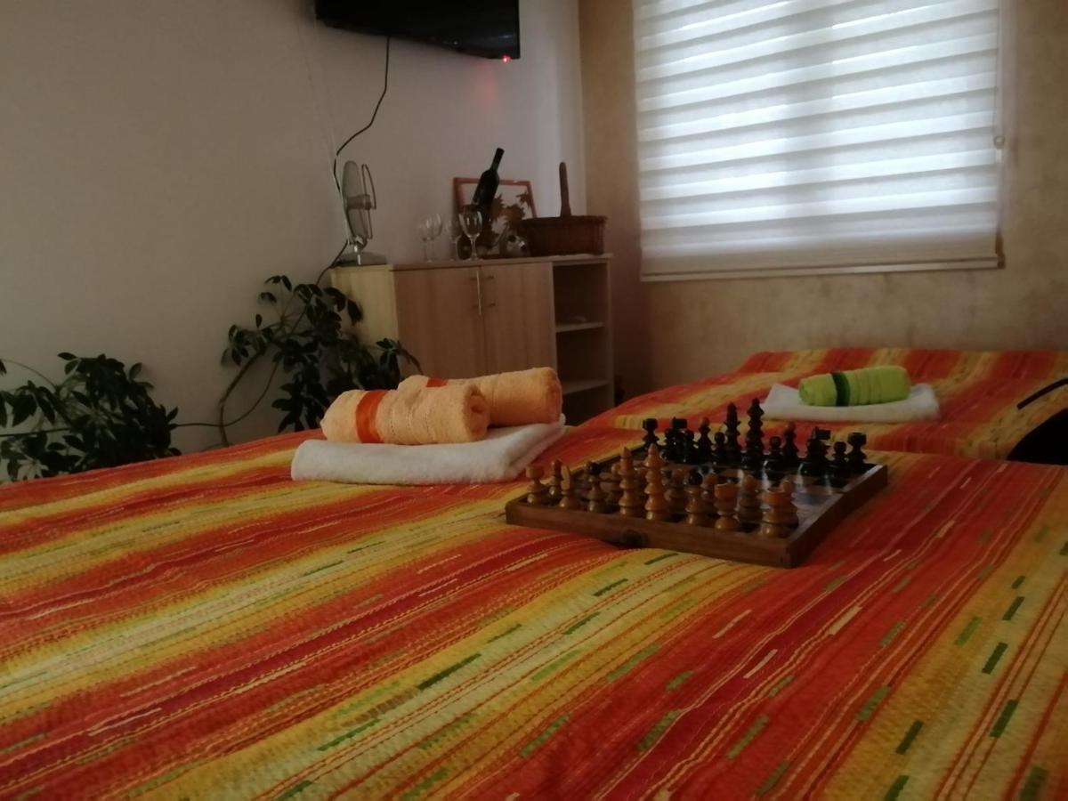 Uzicki-Konaci Appartement Užice Buitenkant foto