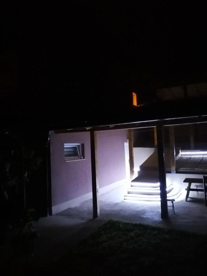 Uzicki-Konaci Appartement Užice Buitenkant foto